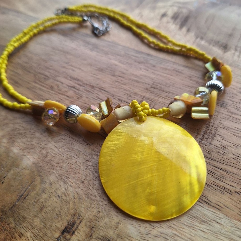 Yellow Beaded Necklace with Shell Pendant Boho‎ Chic Statement Jewelry 14 in